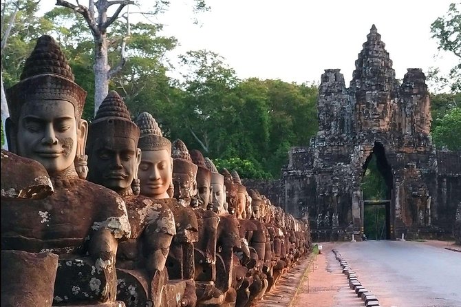 2-Day Angkor Wat Tour from Bangkok - Guides and drivers: the difference between a tour and a great day