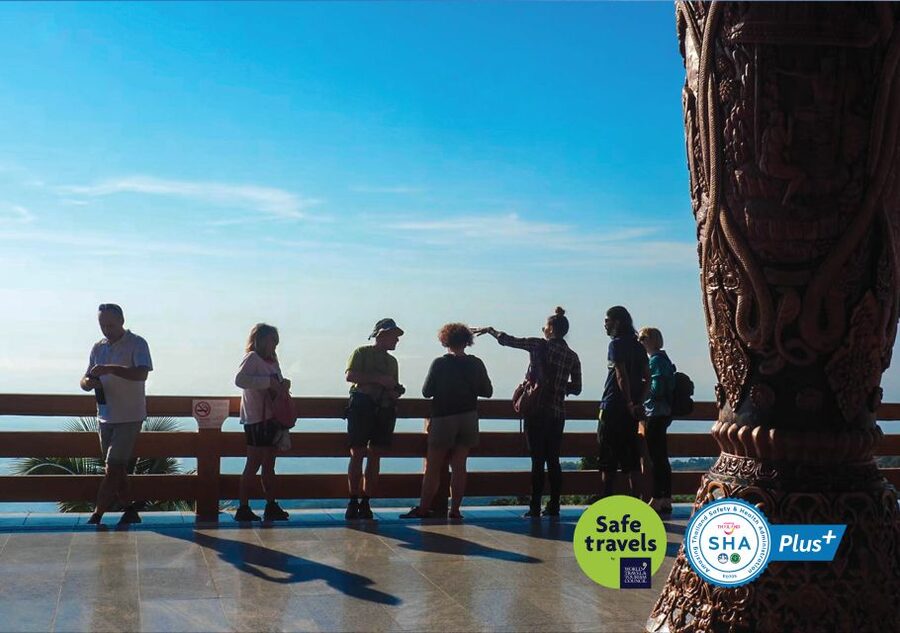 4-Hour Doi Suthep & Hmong Hill Tribe Village from Chiang Mai - Choosing the best time slot: morning vs afternoon