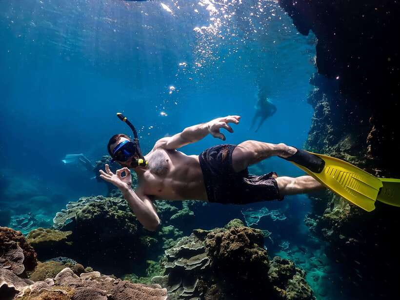 4-Island Tour from Koh Lanta to Koh Kradan with Beach Lunch - Koh Lanta pickup and the rhythm of an 8-hour island day
