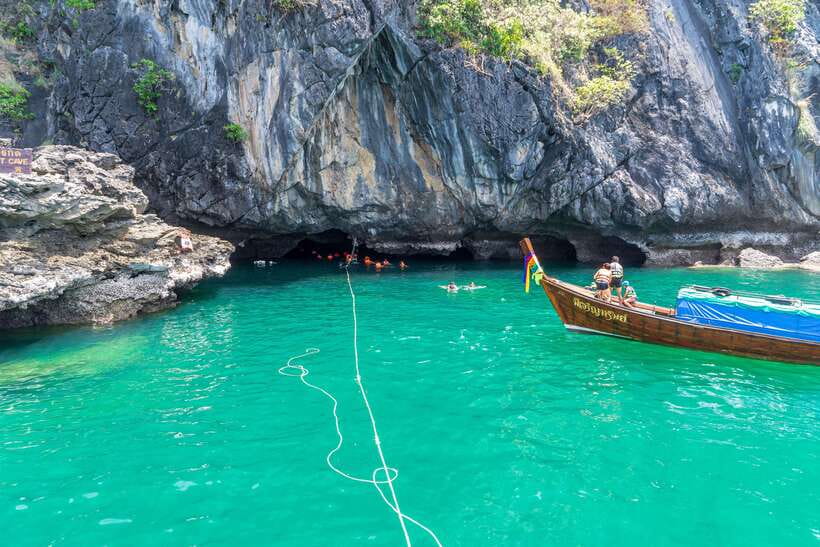 4-Island Tour from Koh Lanta to Koh Kradan with Beach Lunch - Safety and comfort tips that can make or break the day