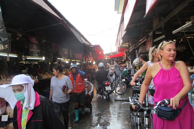 5-Hour Bike Tour of Hidden Bangkok - Cycling Through Back Streets, Green Belts, and Bang Krachao Style Areas
