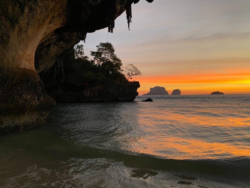 7 Islands sunset tour plus bioluminescent plankton + BBQ - The BBQ Sunset on Ko Poda: Halal, Vegetarian, and Timing
