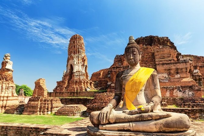 Afternoon Ayutthaya heritage site & River Boat Ride at Sunset - Chaoprom market stop: local snacks and a quick reset