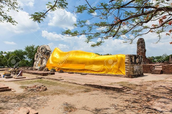 Amazing Ayutthaya Day Trip from Bangkok - Wat Yai Chai Mangkol: An Active Temple and a Name You Should Know