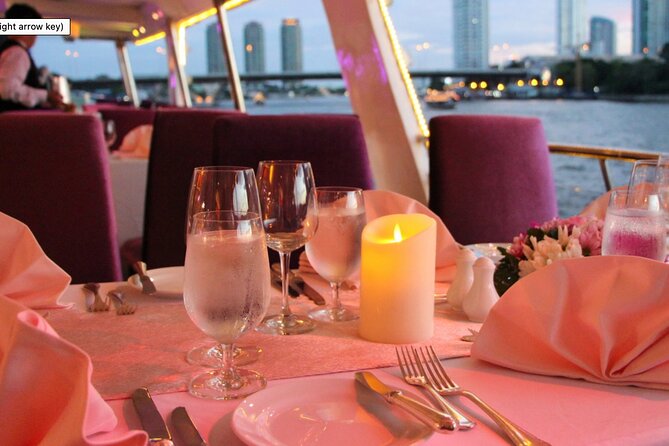 Amazing Chaophraya Dinner Cruise Experience - Live entertainment: singing, sax energy, and the dance side of the river