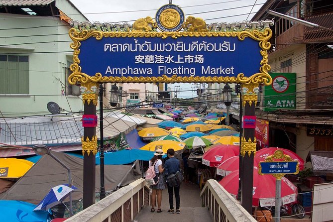 Amphawa Floating Market Tour with Maeklong Railway Market (SHA Plus) - The Tiny Break at Sun Leisure World (10 Minutes)