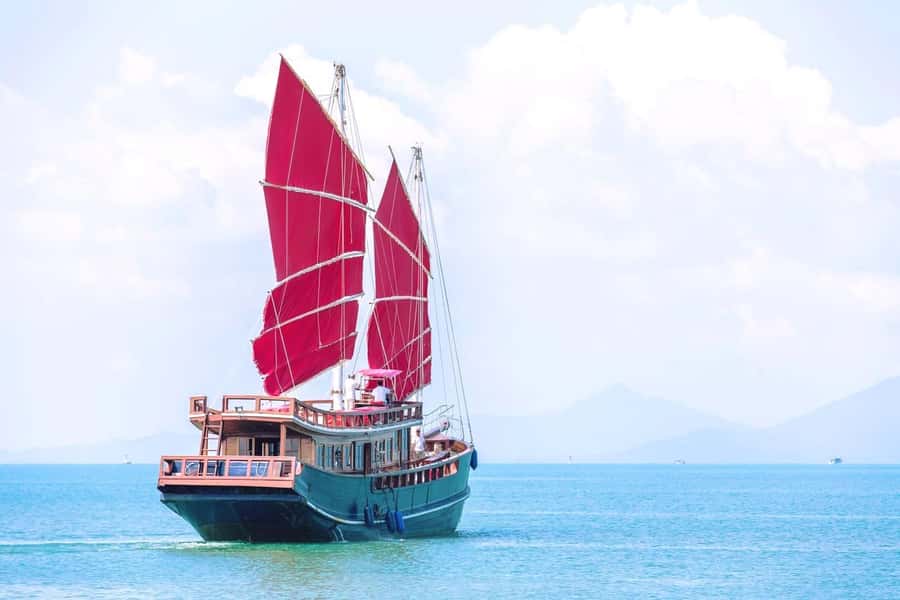 Ang Thong Full-Day Cruise with Sunset by The Red Baron Boat - Getting picked up, breakfasting, and the real pace of the morning
