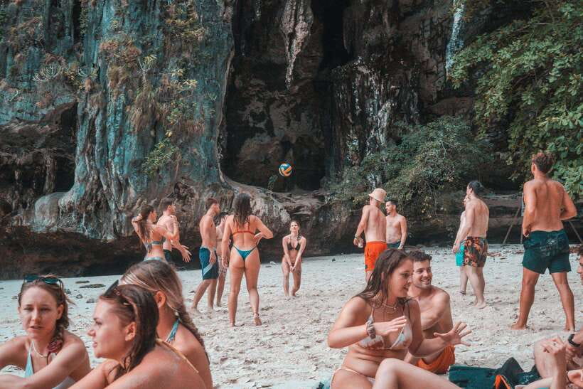 Ao Nang: 4 Island Awesomeness Adventure - Chicken Island Snorkeling: Tropical Fish and the Nemo Moment