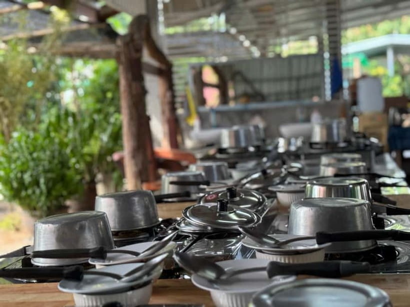 Ao Nang: Hands-on Learn to Cook 3 Popular Thai's street food - What the 150 minutes feel like, from meeting the instructor to eating your food