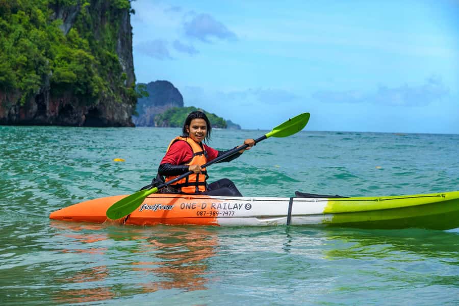 Ao Nang: James Bond & Hong Islands w/Canoeing by Speed Boat - Sea canoeing at Lod Cave and the ice cream cave near Ko Thalu Ok