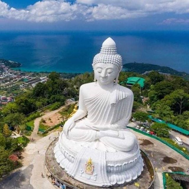 Atv adventure in jungle & city tour Phuket landmarks - Weekend night markets in Phuket: what changes on Saturday and Sunday