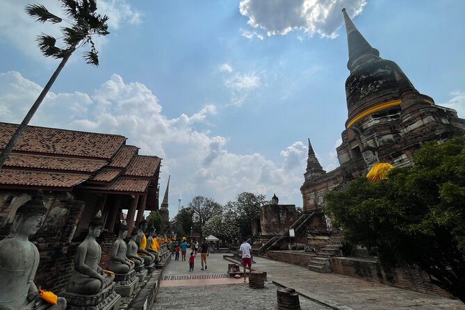 Ayutthaya Historical Old Capital day Tour from Bangkok - Wat Yai Chai Mongkol and Wat Phra Sri Sanphet: power, kings, and sacred sites