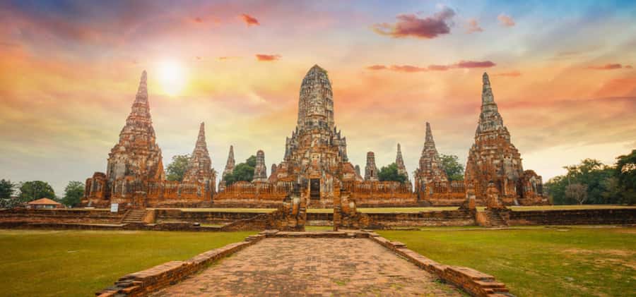 Ayutthaya Private Guided Day Tour, 4 Ancient Temples - Bangkok pickup to Ayutthaya, in a sedan, SUV, or van