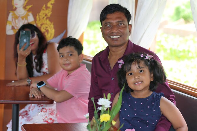 Ayutthaya Sunset Discovery, Boat Ride, Iconic Spots, Local Market - Temple time management: how to make 30 minutes feel like more