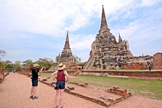 Ayutthaya Sunset Tour: UNESCO Temples & Peaceful River Cruise - The Chao Phraya heritage boat: sunset timing plus several pass-by temples