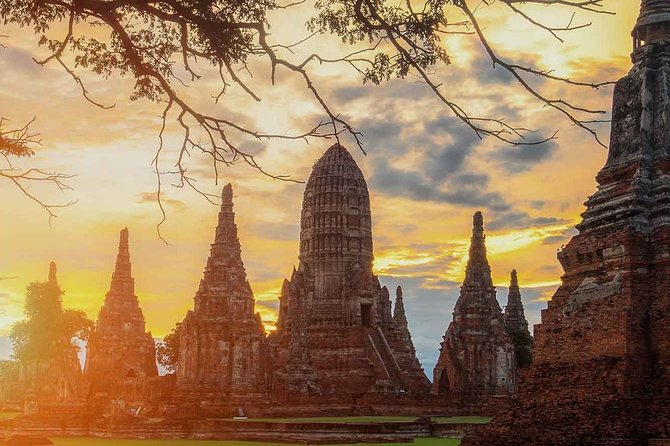 Ayutthaya UNESCO Temples Group Tour with Lunch - Wat Phra Sri Sanphet, the royal palace monastery feel