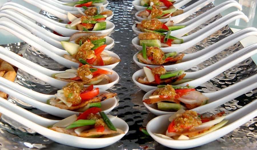 Baiyoke 82nd Floor: Crystal Grill Buffet & Observation Deck - The 84th-floor Revolving View Point: where the 360-degree effect pays off