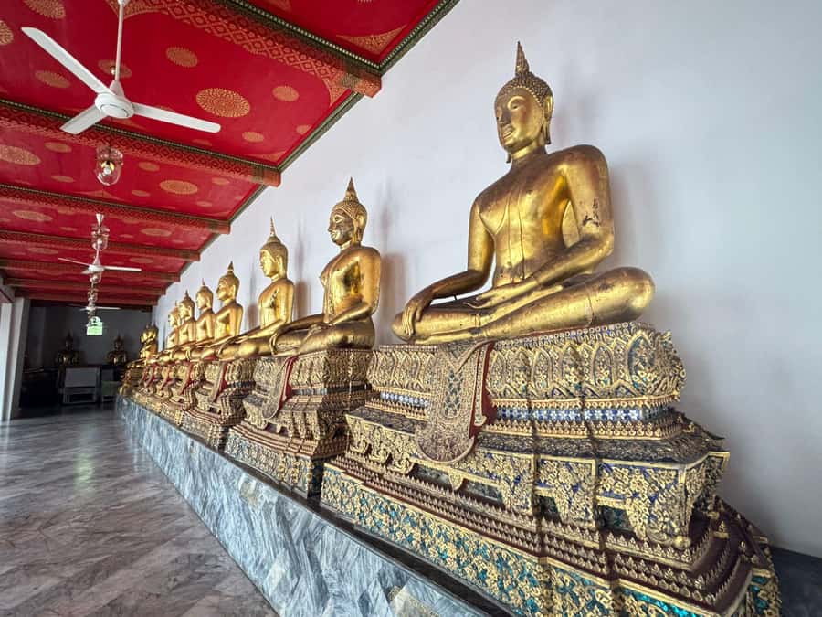 Bangkok 3-Major Royal Temples Walking Tour - What to bring, wear, and plan for in the temple zone