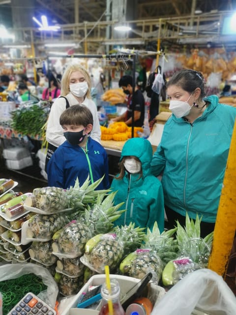 Bangkok: A 4 Hours Tuk Tuk Sightseeing Tour Iconic Landmarks - Chinatown night market finish with an included meal and dessert
