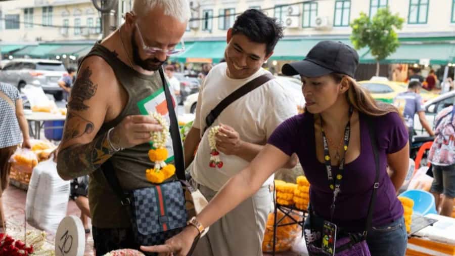 Bangkok Adventure Tuk Tuk Food Tour - A 4-Hour Night Plan Built Around Food First