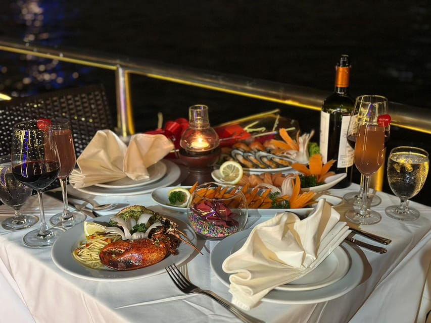 Bangkok: Alangka Chao Phraya River Dinner Cruise - What the Alangka dinner cruise is really like on the Chao Phraya