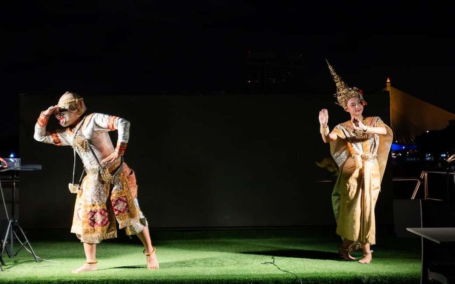 Bangkok: Alangka Chao Phraya River Dinner Cruise - Live Thai classic dance and music, plus the onboard sound