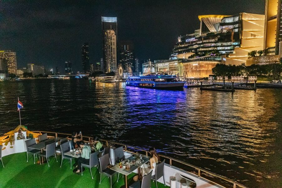 Bangkok: Alangka Luxury Buffet Dinner Cruise With Live Music - The 2-Hour Timing That Keeps the Night Moving