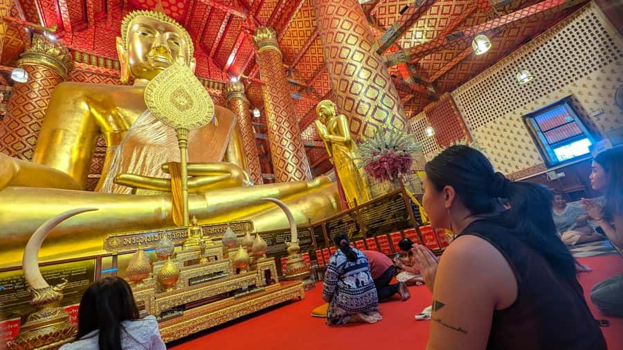 Bangkok: Ayutthaya Day Trip by Private Car with Boat Tour - Wat Ratcha Burana, dramatic brickwork and structure