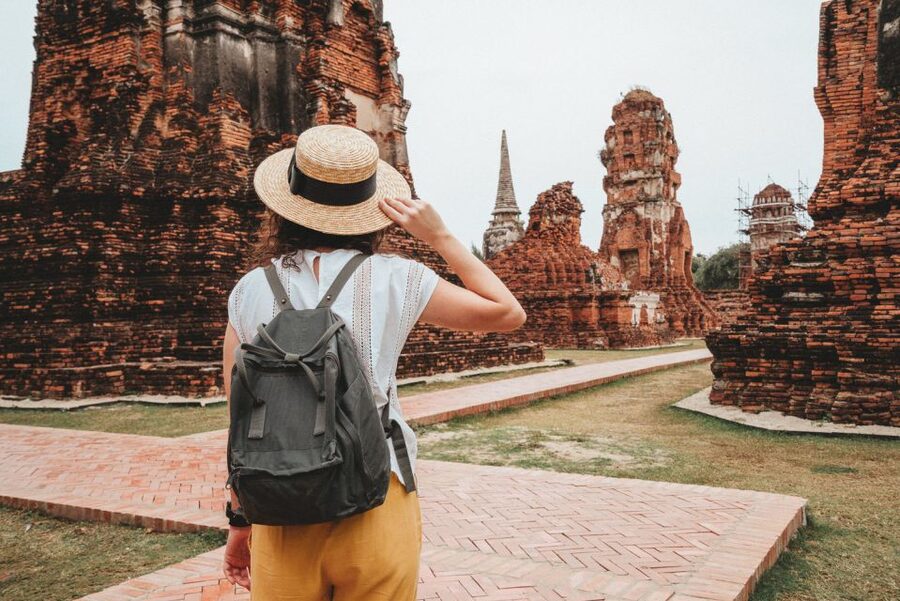 Bangkok: Ayutthaya & Lopburi Monkey Temple Private Day Trip - Wat Phra Si Sanphet: where Ayutthaya feels like a royal stage