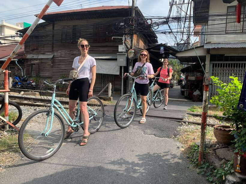 Bangkok: Backstreets and Hidden Gems Bike Tour - Meeting up at Candbike Bangkok Tours, and the BTS route that avoids stress