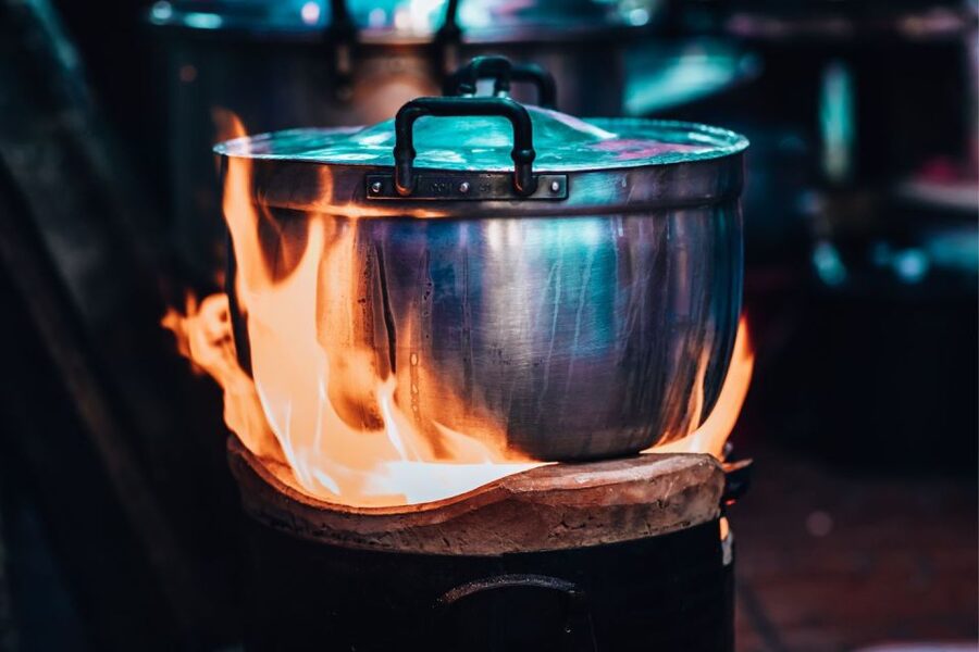 Bangkok: Backstreets Food Tour with 15+ Tastings - Walking in Chinatown: bring shoes, bring an umbrella, and don’t overplan