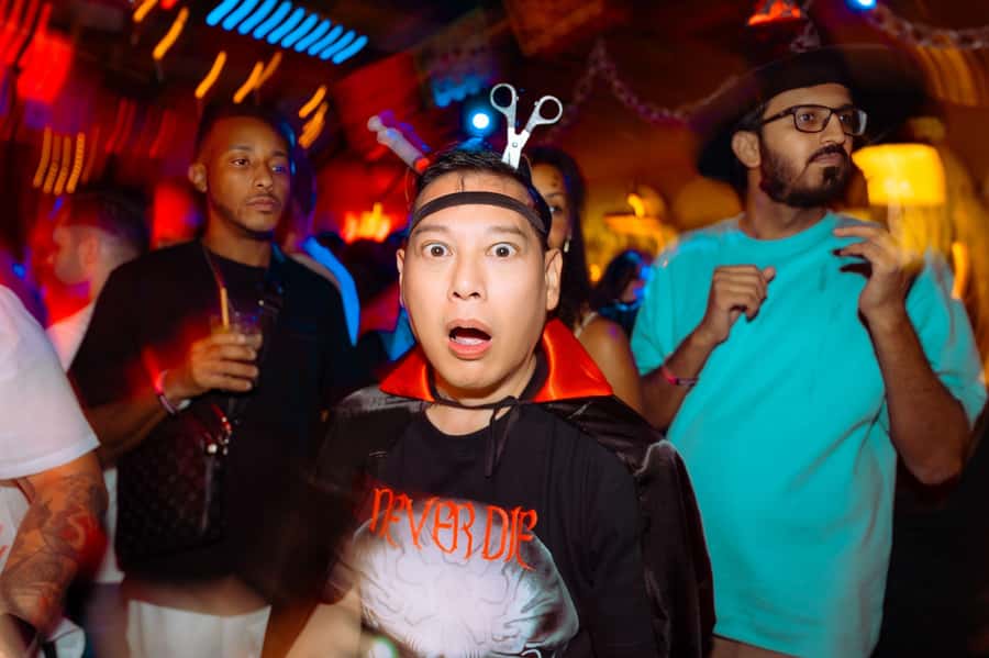 Bangkok: Bar and Club Crawl - Bangkok Nightlife, Made Manageable With a Real Route