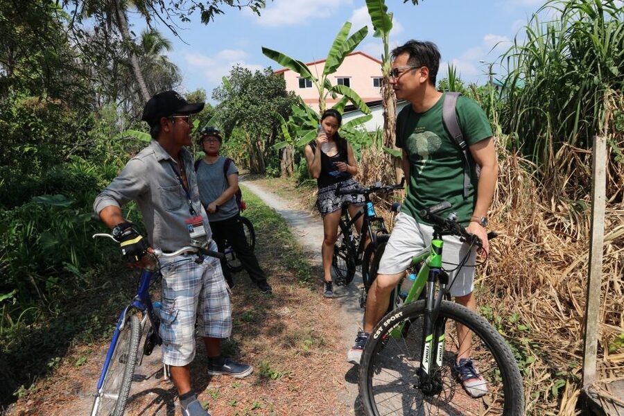 Bangkok: Bike and Canal Boat Tour with Lunch - What to bring, what to wear, and what not to pack