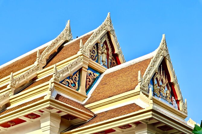 Bangkok by Night Food Tour with 10+ Tastings in Chinatown - Why Guides Like Jan and Ton Make This Tour Work