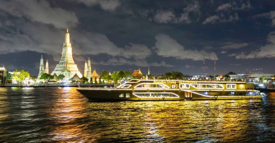 Bangkok: Chao Phraya Alangka Cruise at Icon Siam - What You Get on the Alangka Cruise From Icon Siam