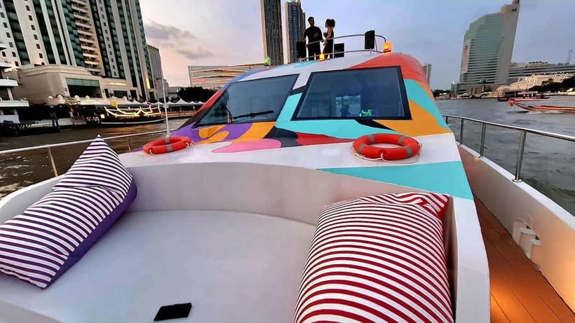 Bangkok : Chaophraya Booze Cruise – Drinks Onboard - Who This Cruise Is Best For (and Who Might Want Something Else)
