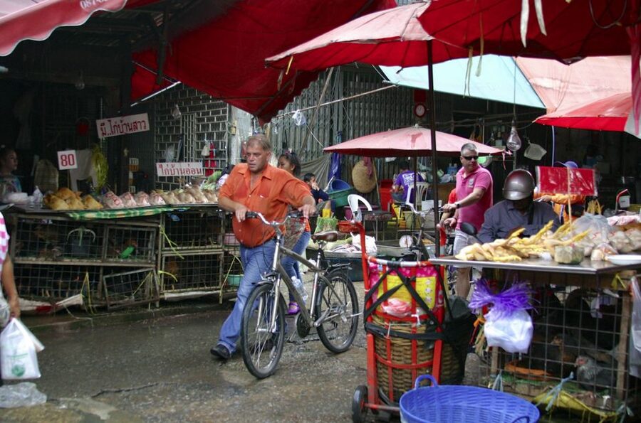 Bangkok: City Culture half-day Bike Tour - Price and value: is $41 worth 4.5 hours of Bangkok?