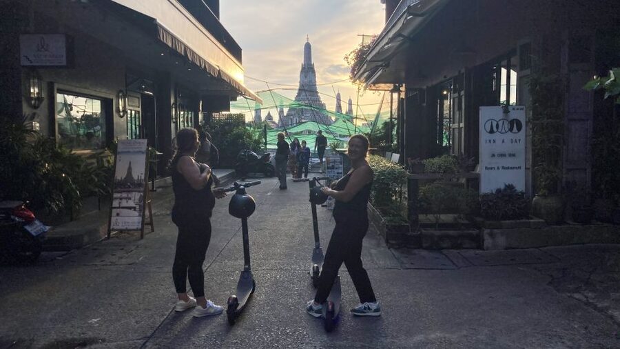 Bangkok: City Highlights Electric Scooter Tour - Price and value: is $37 a good deal for Bangkok Old City?