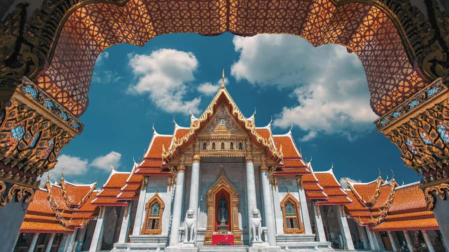Bangkok: City Highlights Private Tour with Palace & Temples - Key Points You Should Know Before You Go