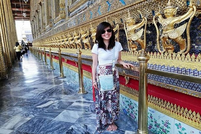Bangkok City Sightseeing Tour with Grand Palace Private - Wat Pho (Temple of the Reclining Buddha): finish with one of Bangkok’s anchors