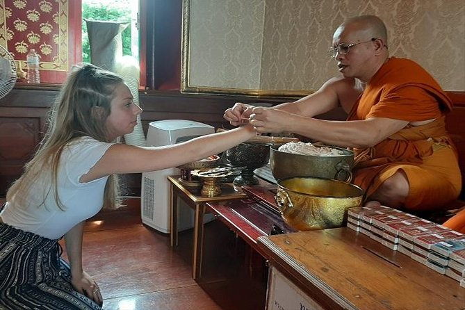 Bangkok City Sightseeing Tour with Grand Palace Private - Getting started at 9:00 AM: pickup that determines how smooth your day feels