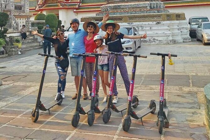 Bangkok Classic E-Scooter &/or Bike Trip - Santa Cruz Church and Kian Un Keng Shrine (Guanyin): Bangkok Beyond Temples