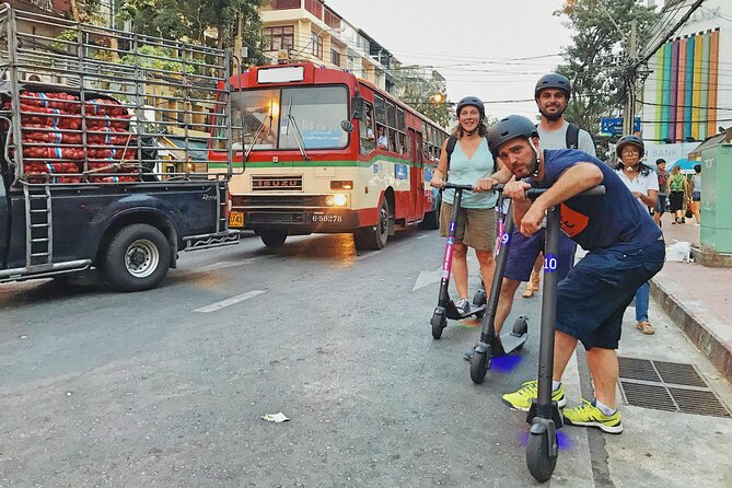 Bangkok Classic E-Scooter &/or Bike Trip - From the River Bike Path to Thonburi Canals: The Start of the Story