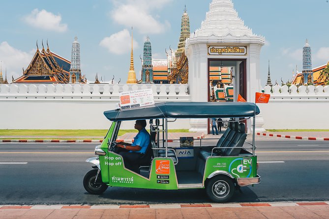 Bangkok Combo: Tuk Tuk App Pass, Chao Phraya Boat & E-sim - Rattanakosin stop: Grand Palace, Wat Pho, and Wat Arun at your pace