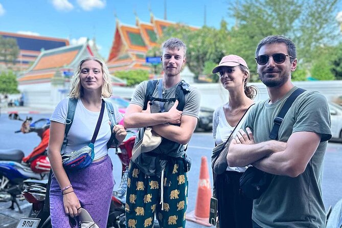 Bangkok Day Tour: Food, Temple & Tuk-Tuk - Old City route and viewpoint time