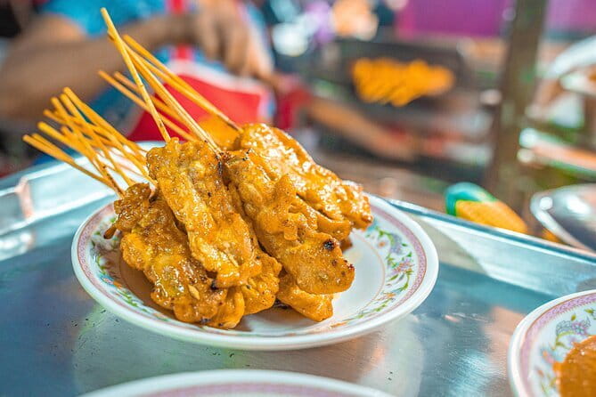Bangkok Evening Food Tour by Tuktuk - A tuk-tuk food crawl that actually changes what you order