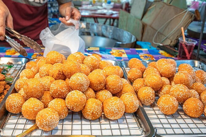 Bangkok Evening Food Tour by Tuktuk - Practical tips so you enjoy every stop, not just the first