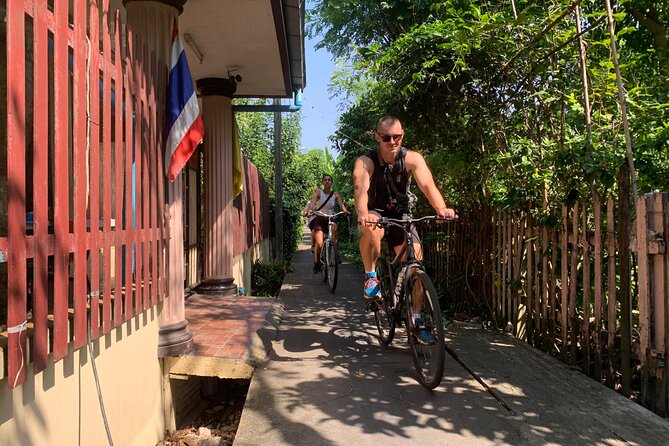 Bangkok Experiences Bike Tours-Backstreets and Hidden Gems - Entering Thonburi by bike, not by tourist map