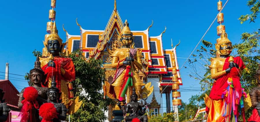 Bangkok: Floating & Maeklong Markets Tour by Private Charter - Setting your own pace among Damnoen Saduak, Amphawa, and Maeklong