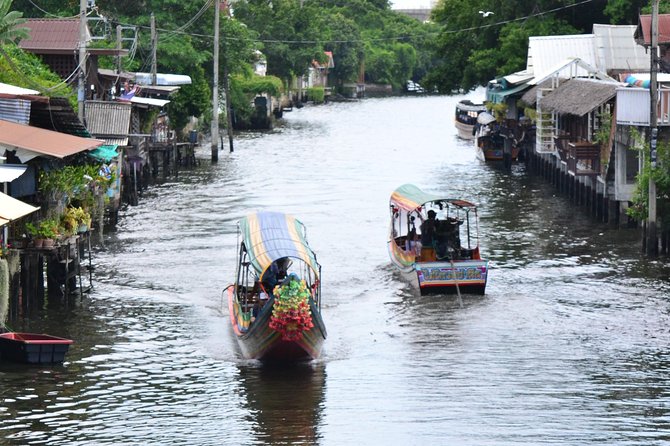 Bangkok Floating Markets and Boat Tour - The Guided Tasting Style That Helps You Not Get Overwhelmed